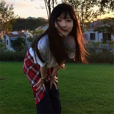 爱在心里怎知道